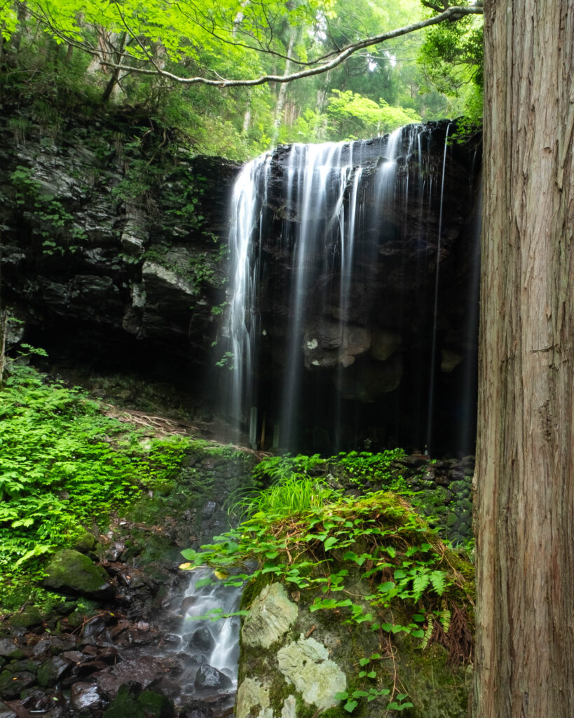 裏見の滝